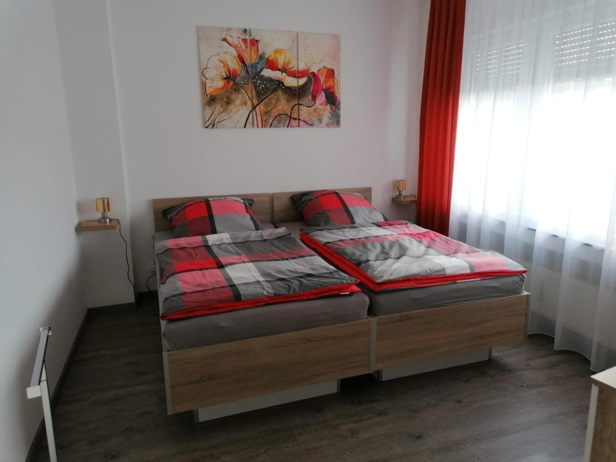 Ferienwohnung In Der Marktstrasse Mayen Exterior foto